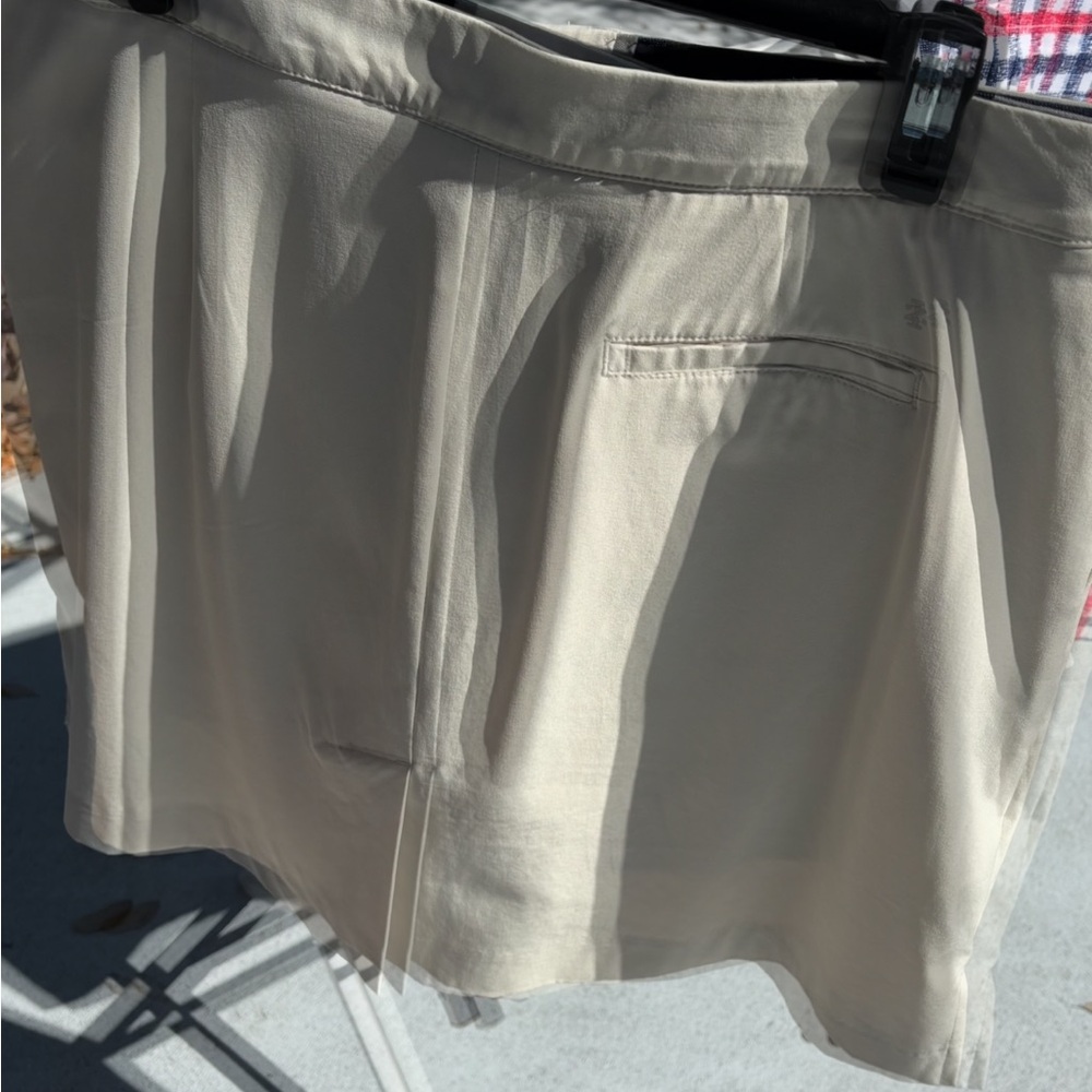 SKORTS - Picture 2 of 3